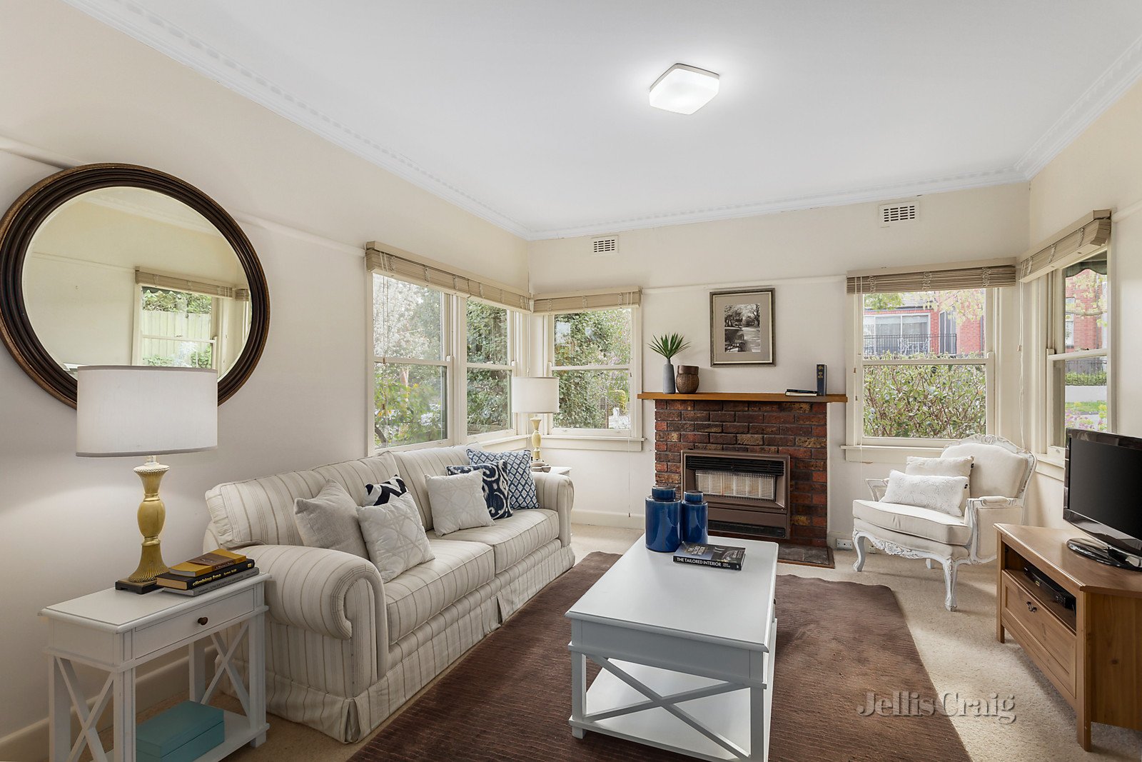 3 Lynden Street, Camberwell image 2