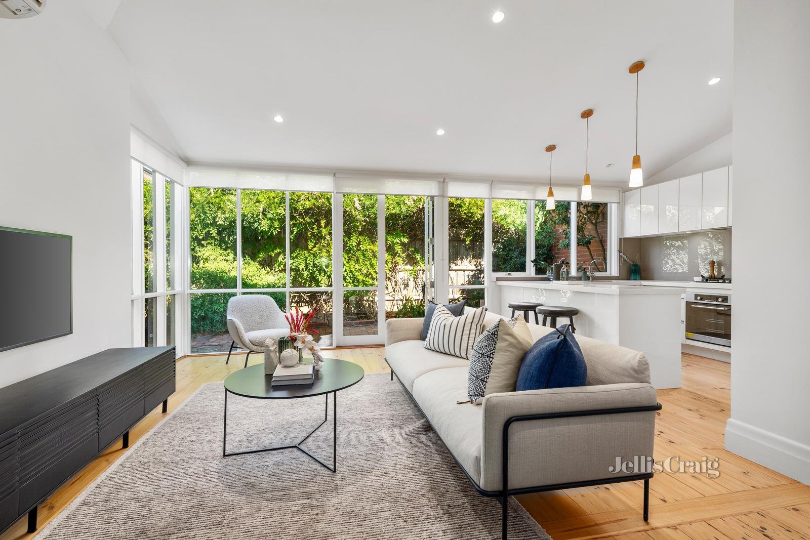 3 Lysterville Avenue, Malvern image 2