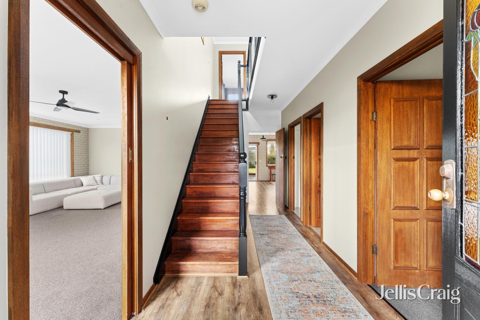 3 Macarthur Street, Soldiers Hill image 2