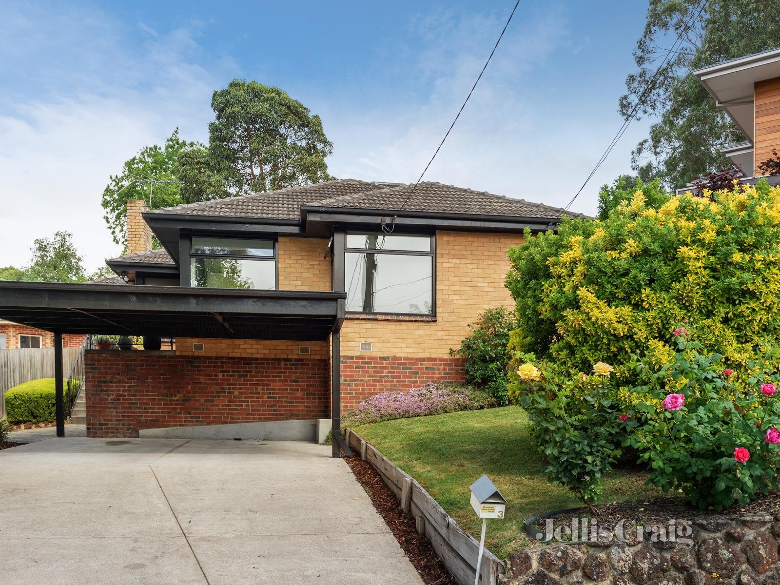 3 Maple Court, Doncaster image 1