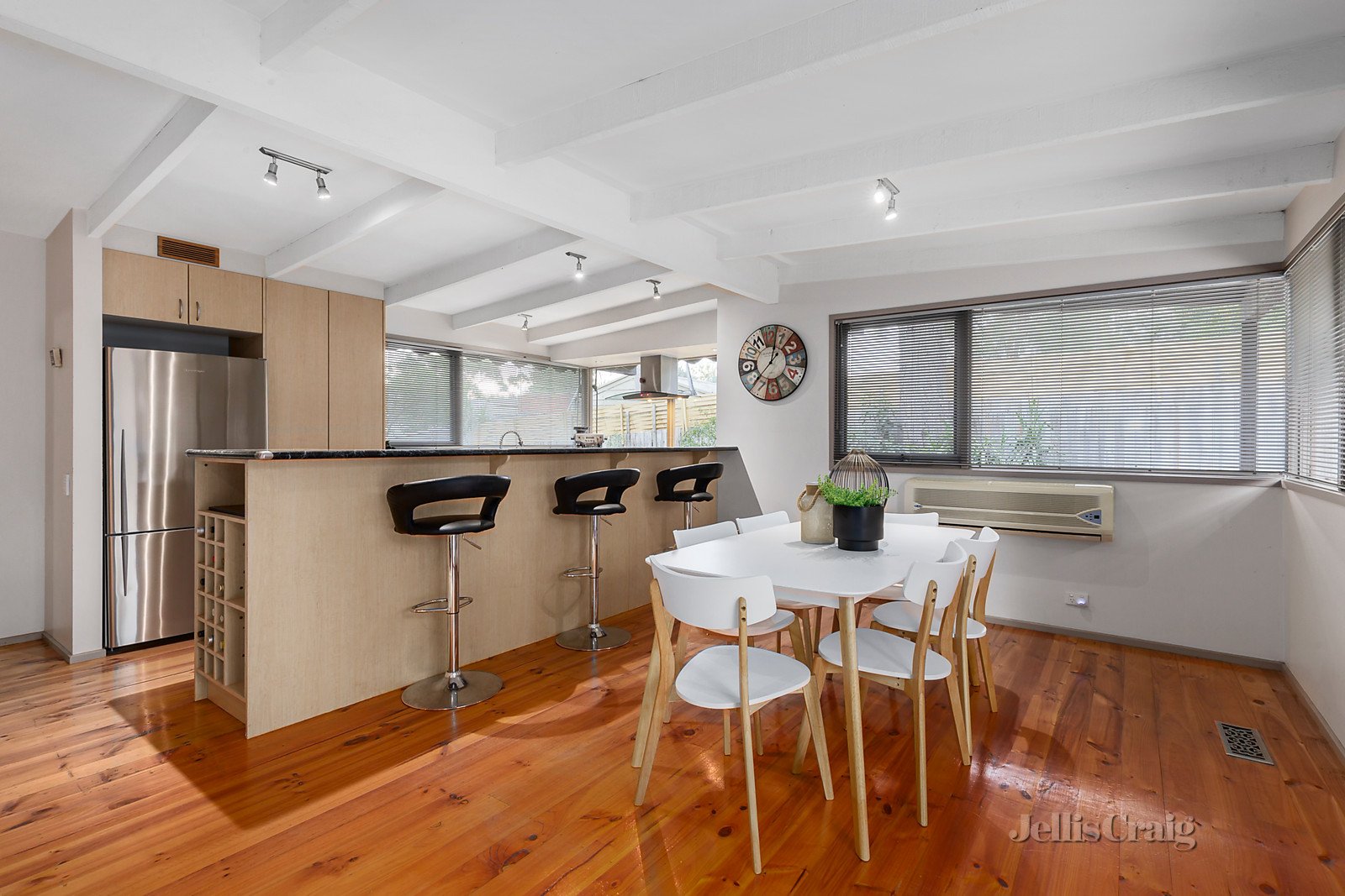 3 Markhill Place, Heathmont image 5