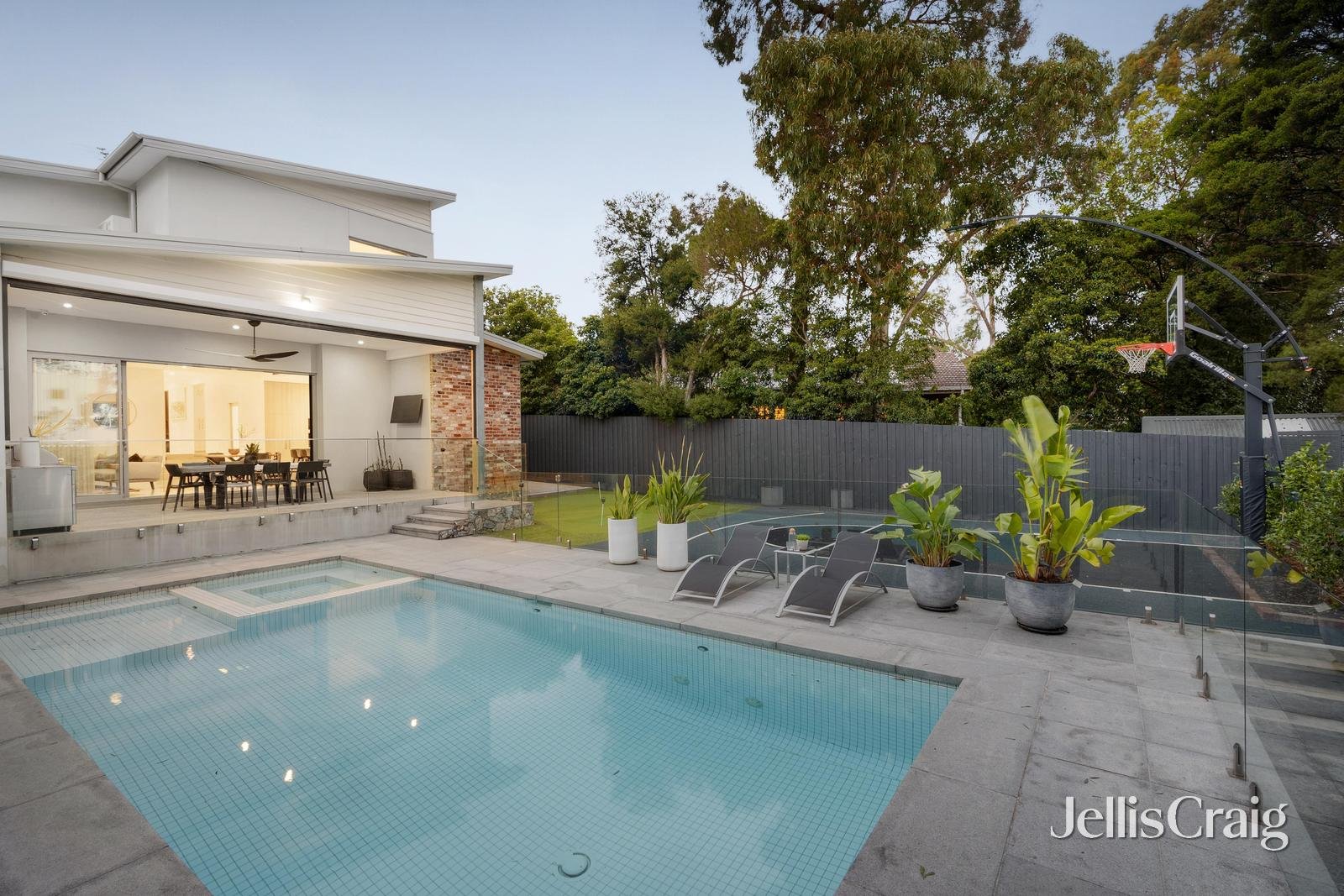 3 Marshall Avenue, Montmorency image 1
