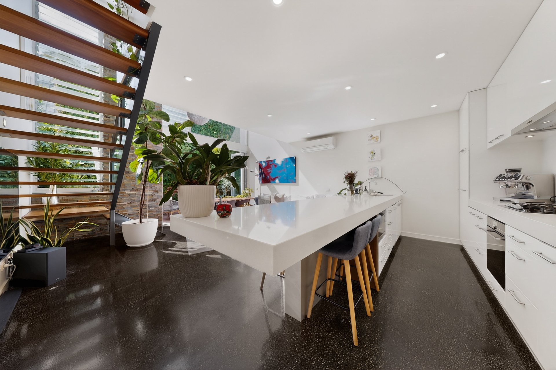 3 Mary Street, Windsor image 4