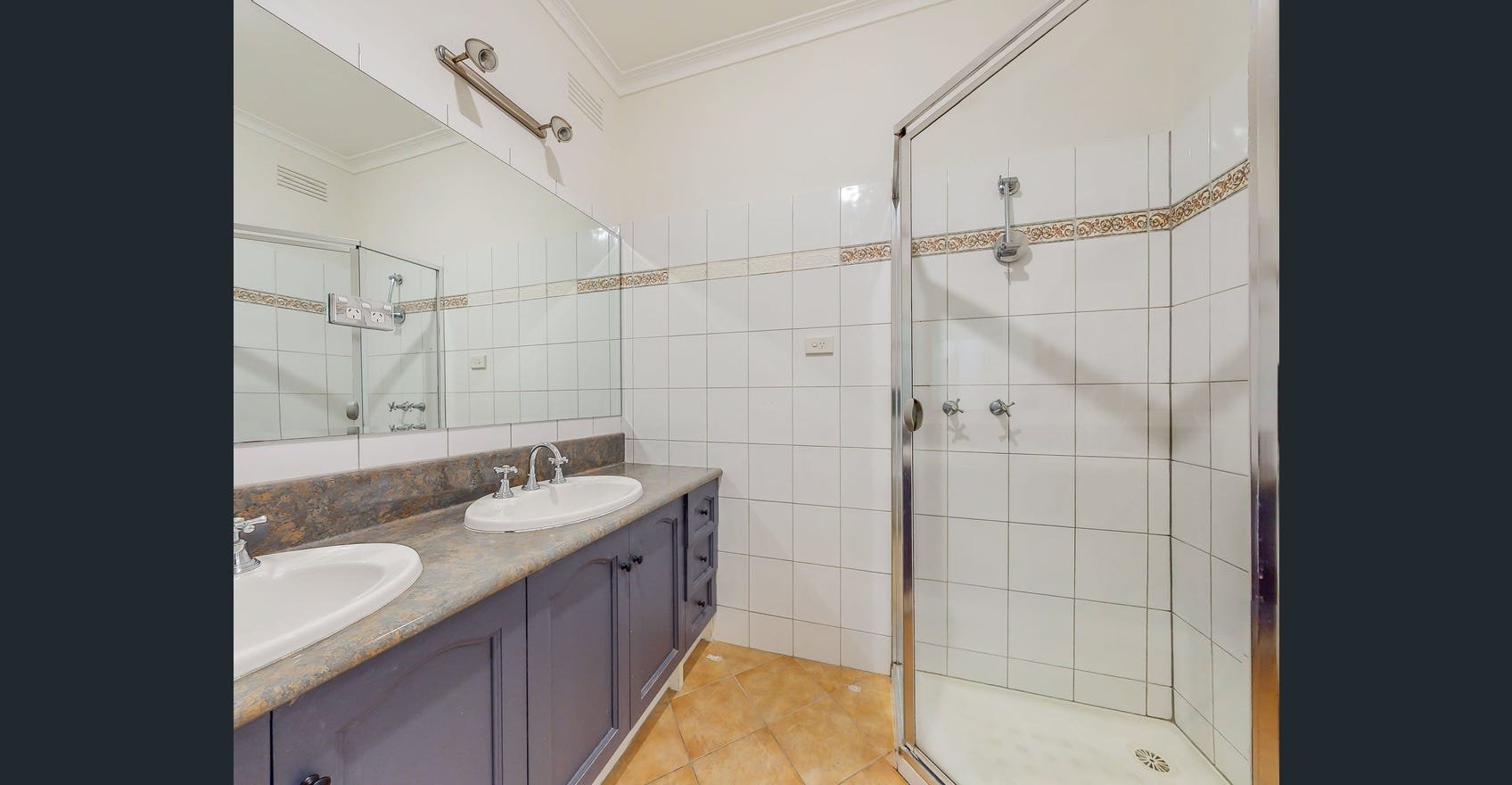 3 Marylin Court, Bentleigh East image 10