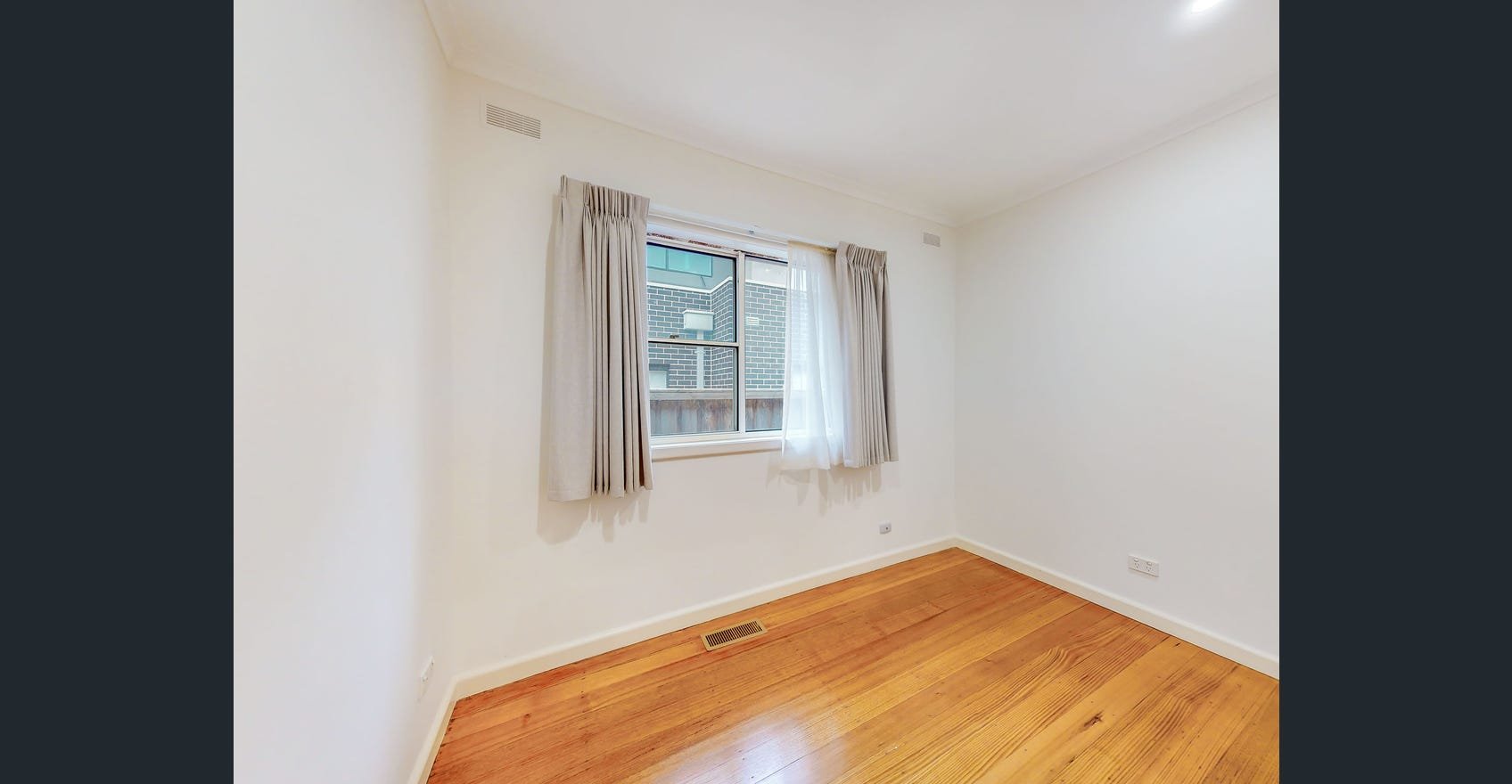 3 Marylin Court, Bentleigh East image 8