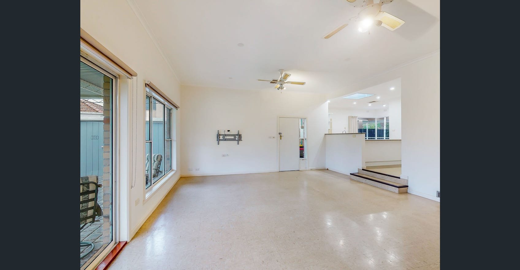 3 Marylin Court, Bentleigh East image 5