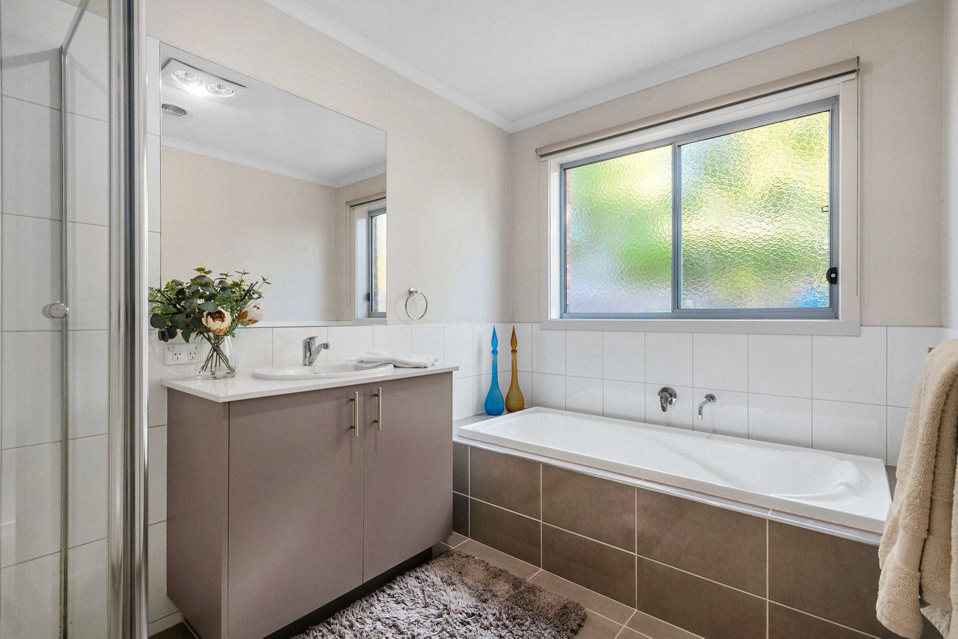 Property Gallery Thumbnail 6
