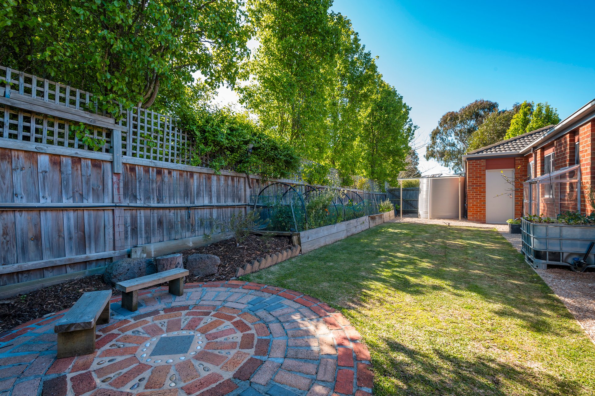Property Gallery Thumbnail 12