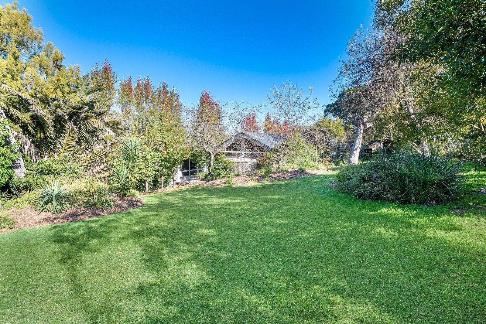 Property Gallery Thumbnail 13
