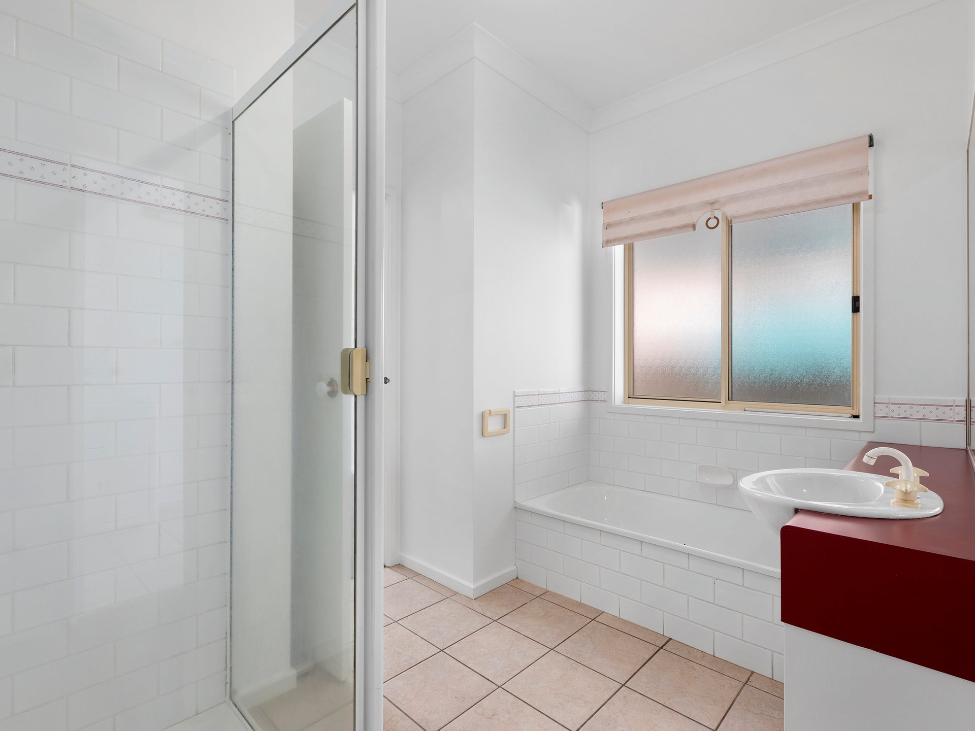Property Gallery Thumbnail 8