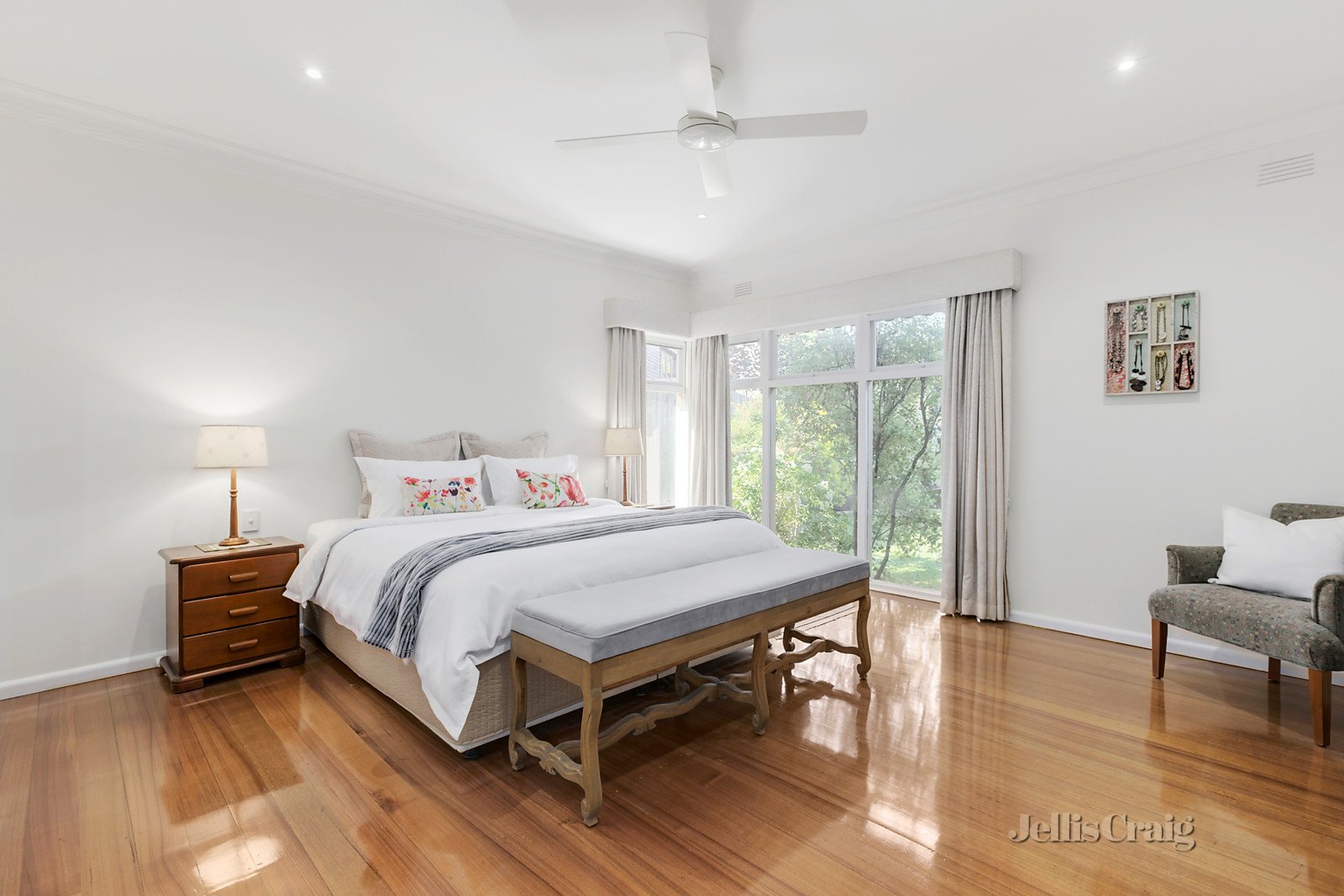 3 Melba Court, Balwyn image 6