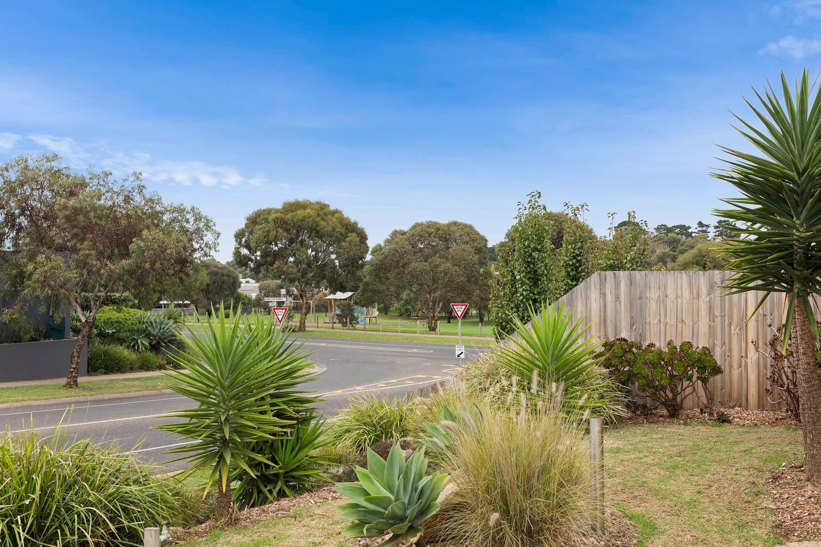 Property Gallery Thumbnail 3