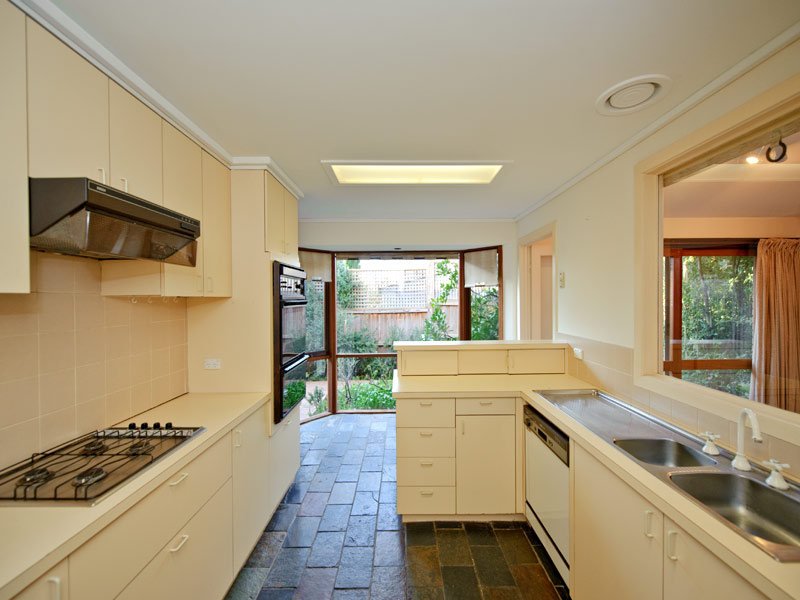 3 Molesworth Street, Canterbury image 4