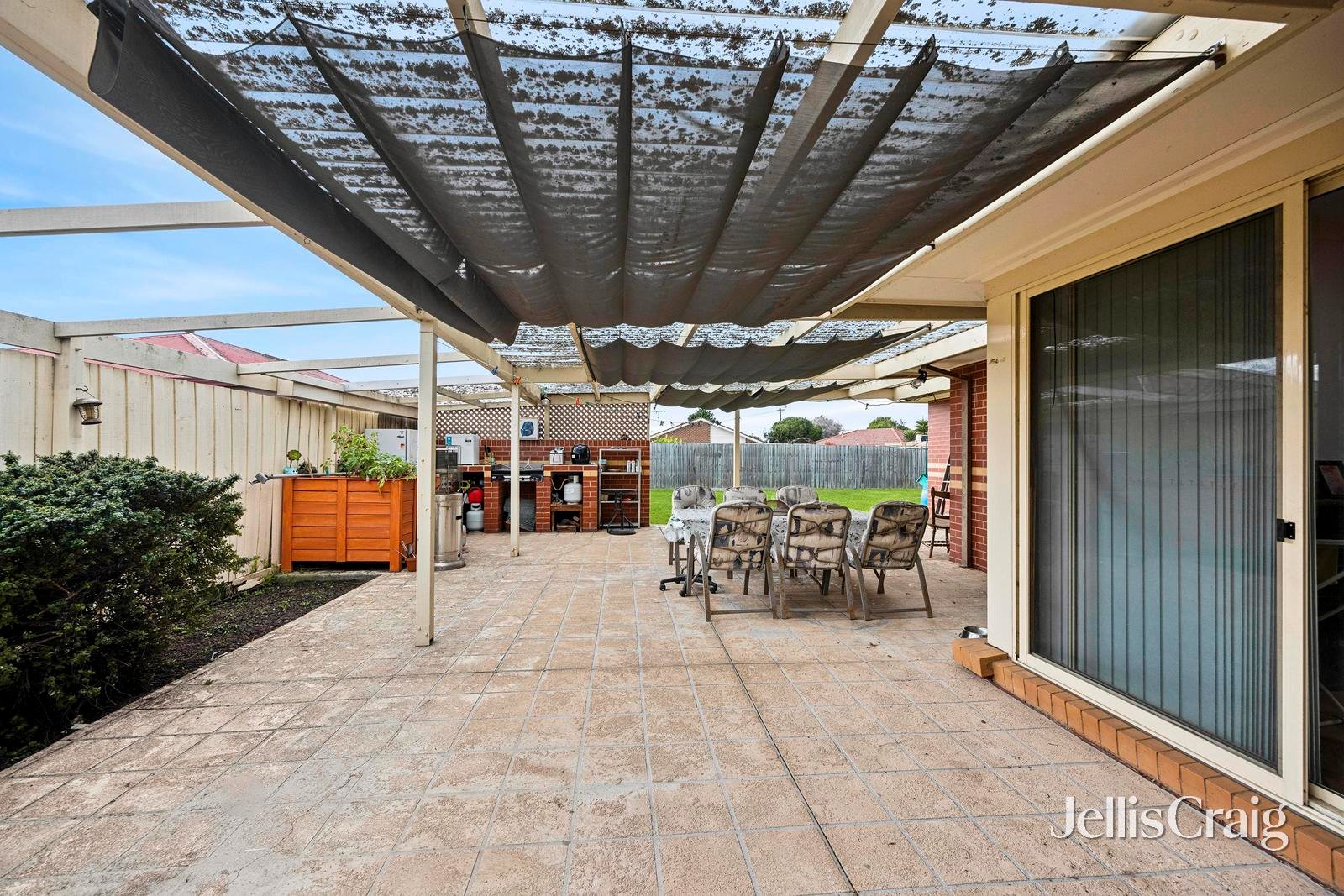 3 Monash Court, Whittington image 8