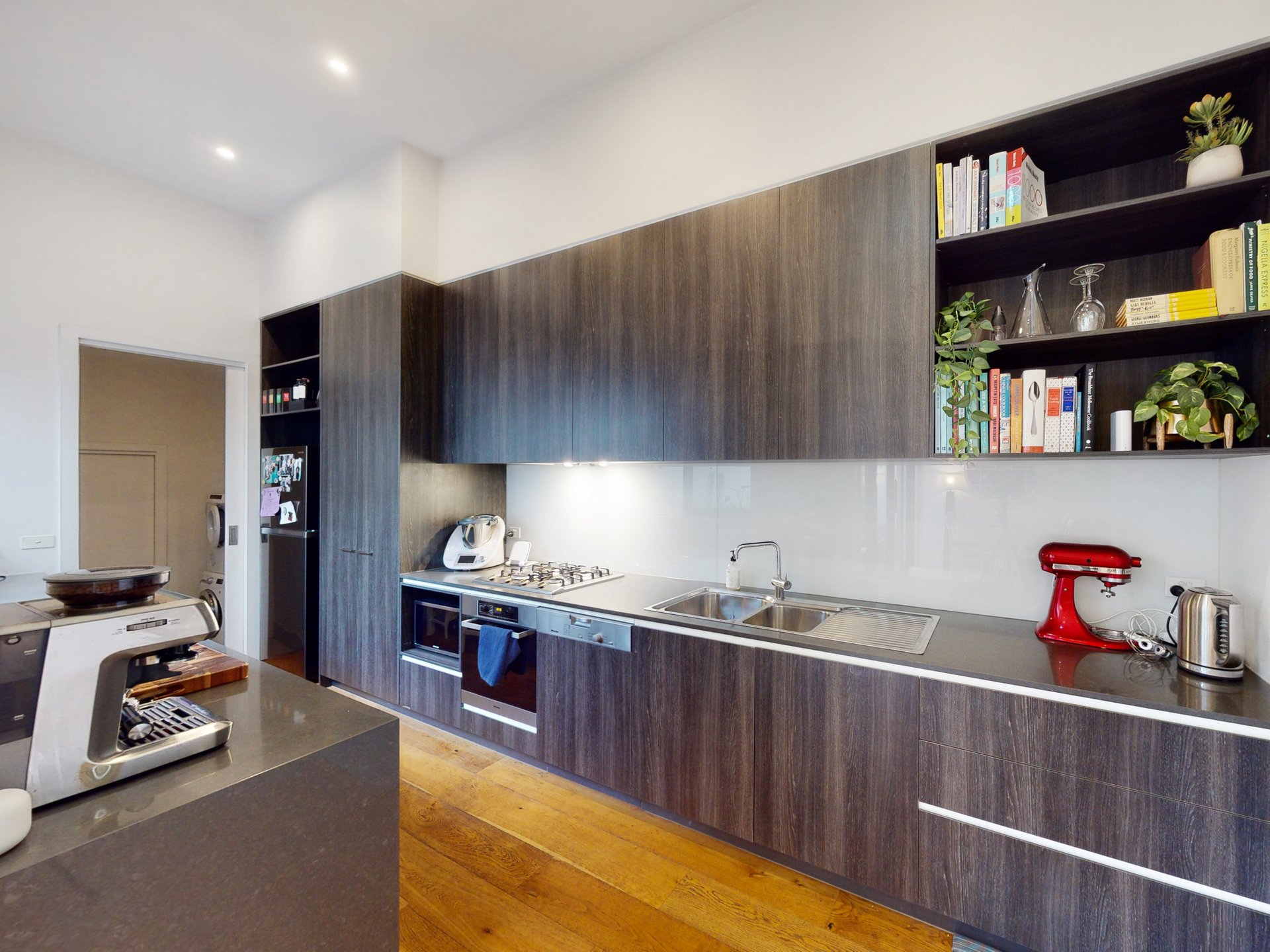 3 Monde Street, Camberwell image 4