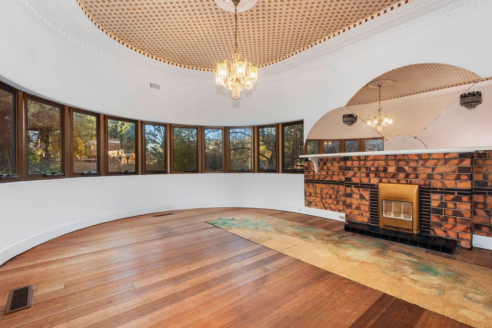 Property Gallery Thumbnail 4