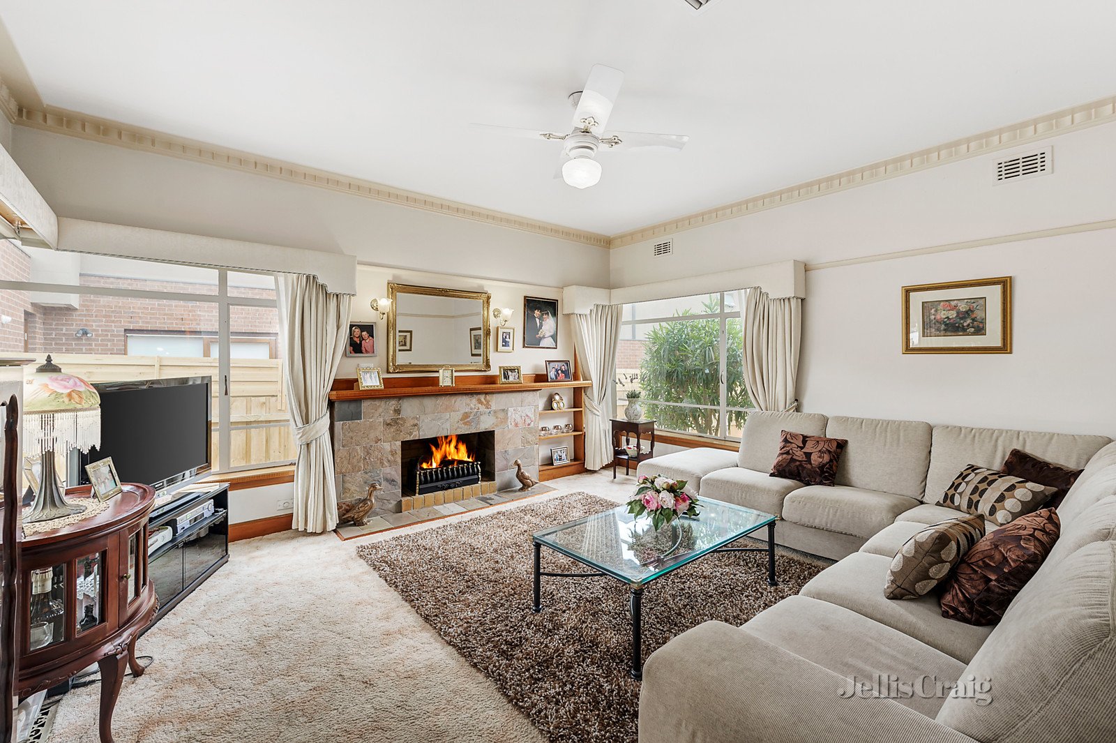 3 Murray Drive, Burwood image 2