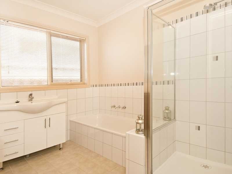 3 Nicole Court, Bell Park image 6