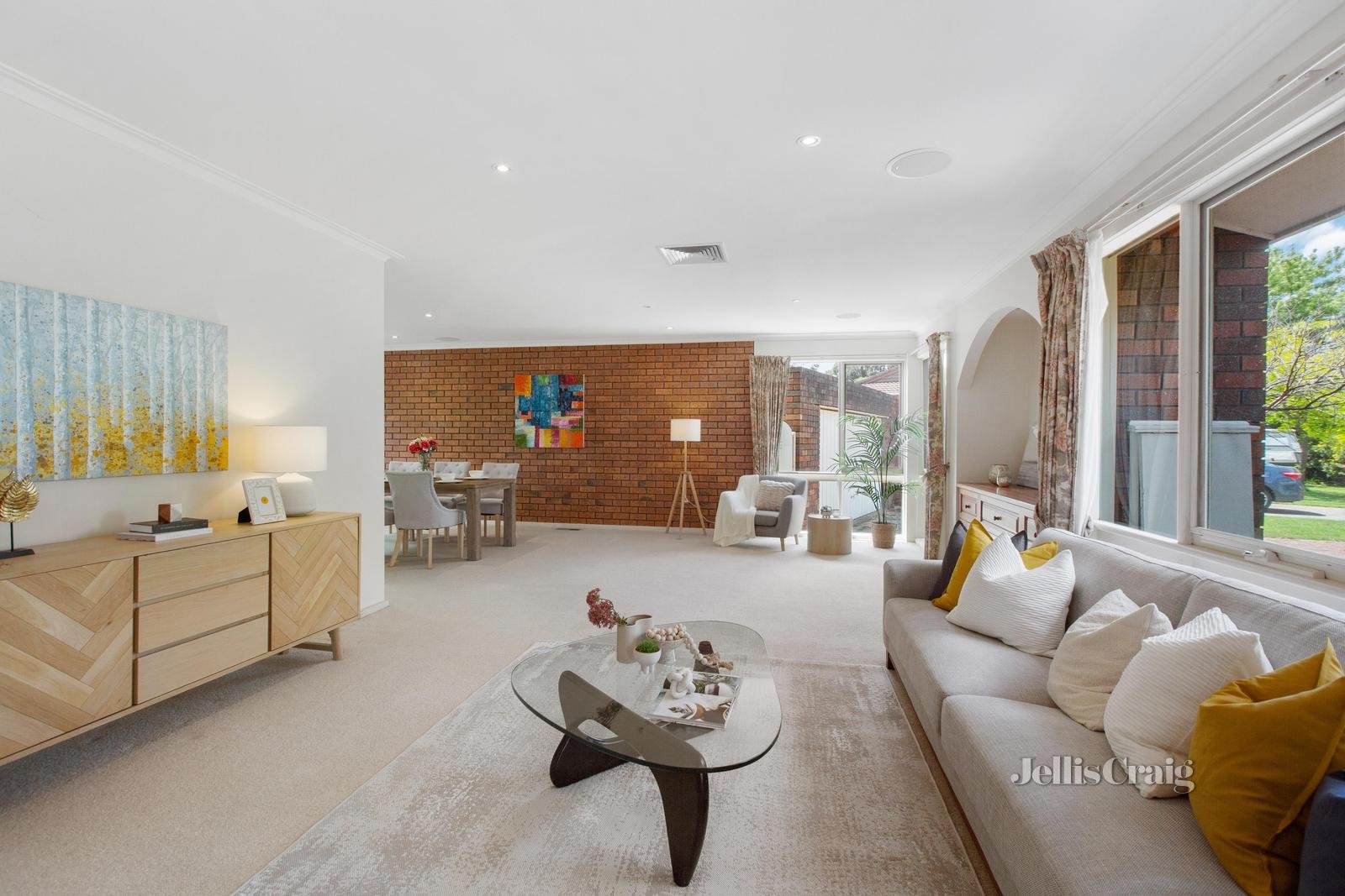 3 Nigretta Court, Mount Waverley image 2