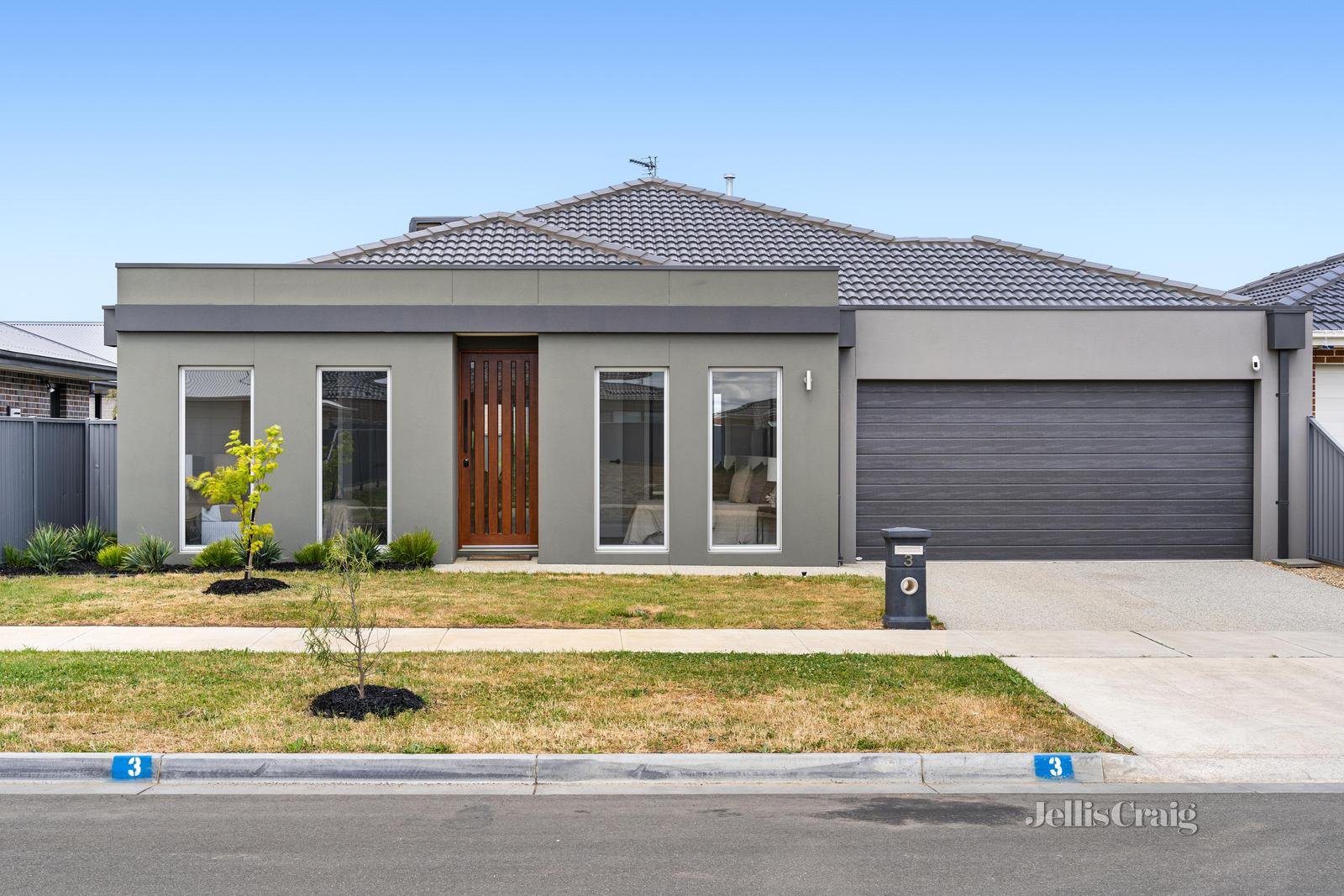 3 Nosilla Street, Smythes Creek image 1