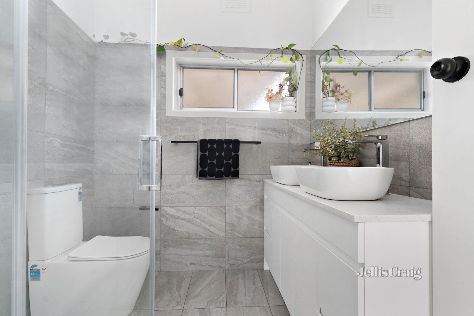 3 Odin Street, Strathmore image 12