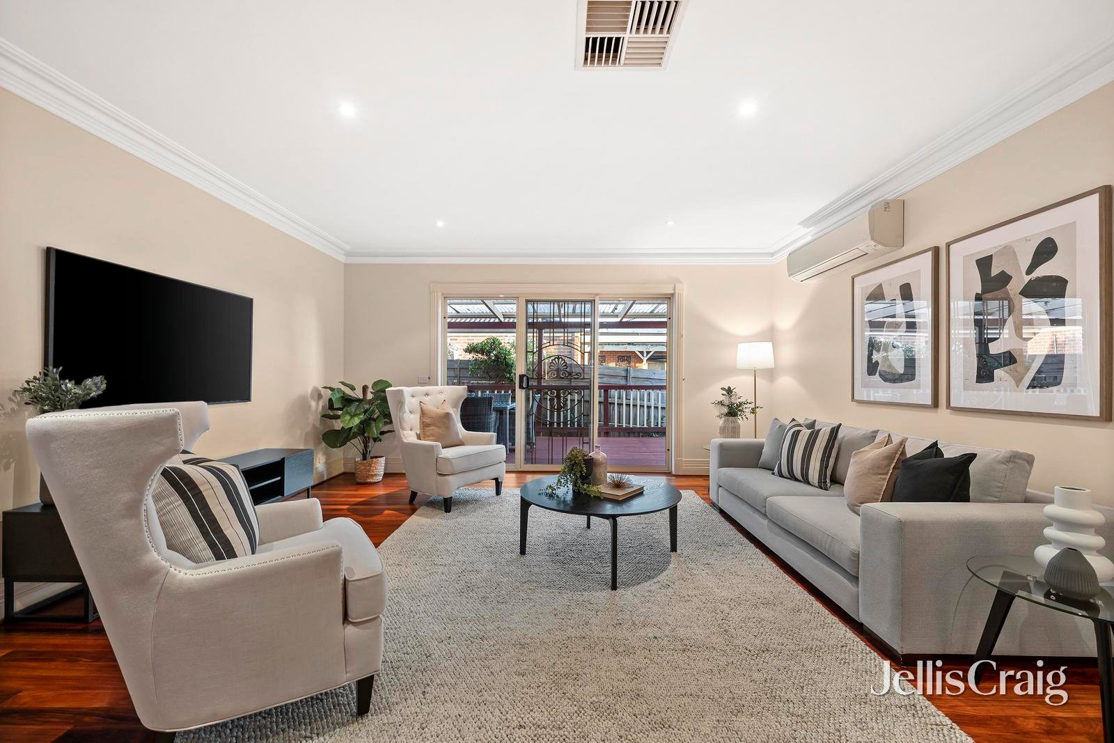 3 Paris Court, Mooroolbark image 7