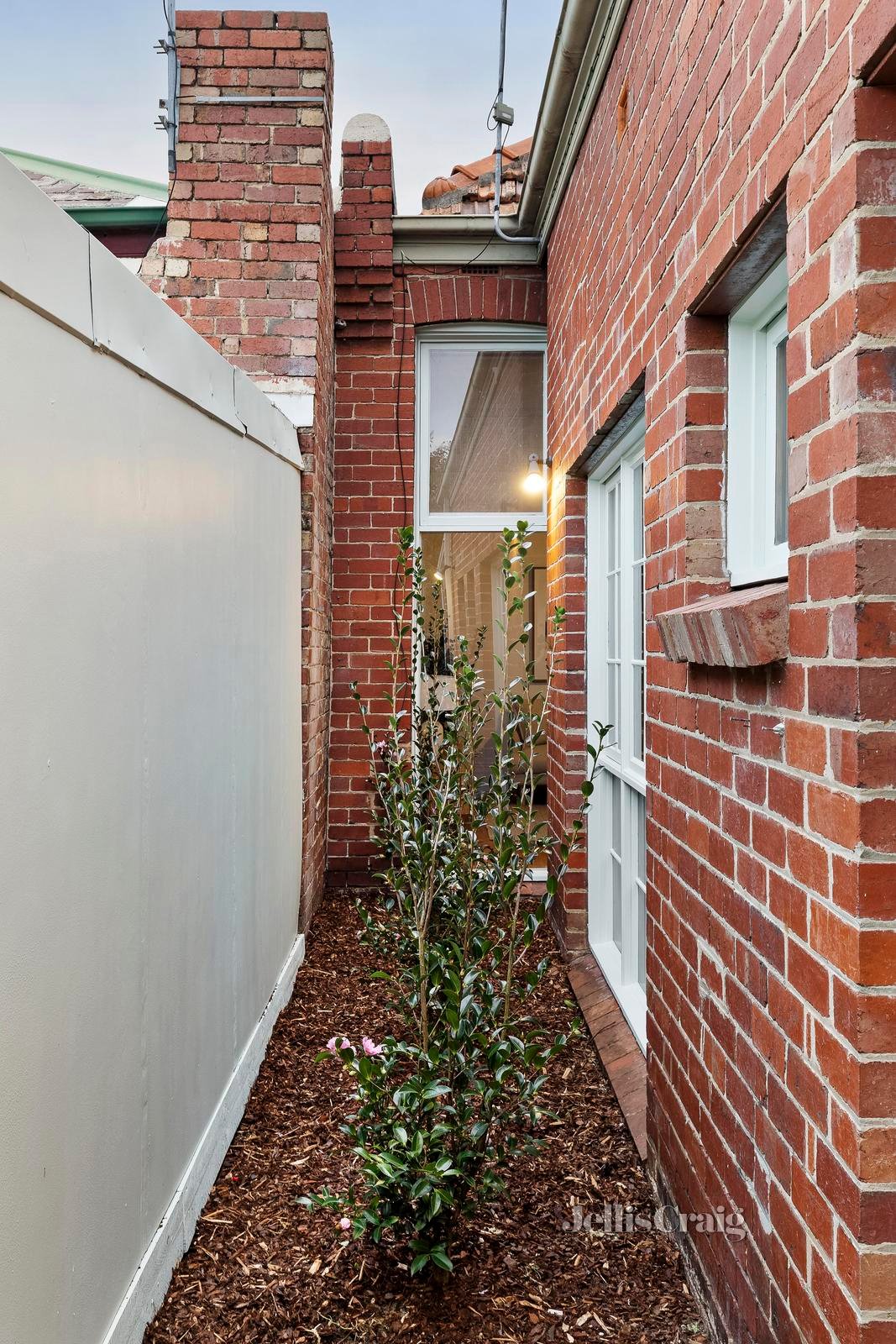 3 Park Road, Middle&nbsp;Park image 11