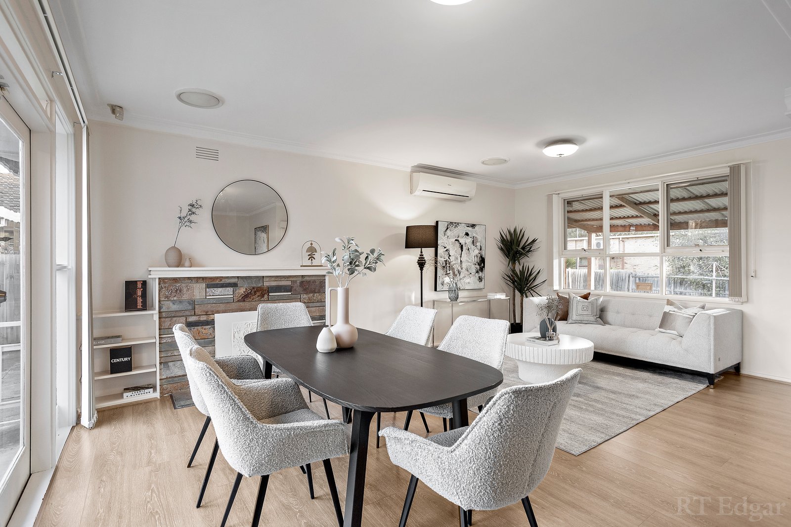 Property Gallery Thumbnail 7