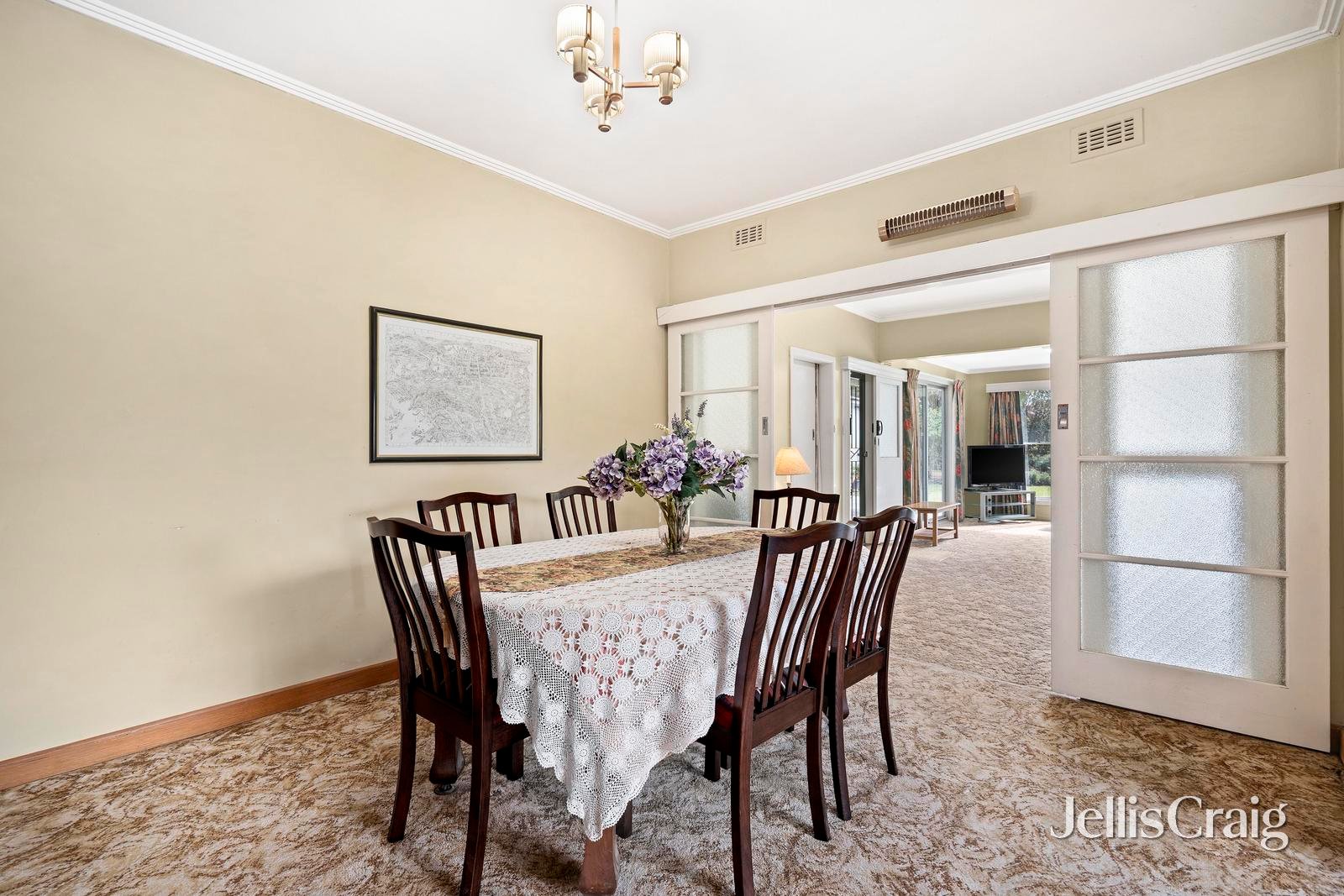 3 Pearwood Street, Ringwood image 5