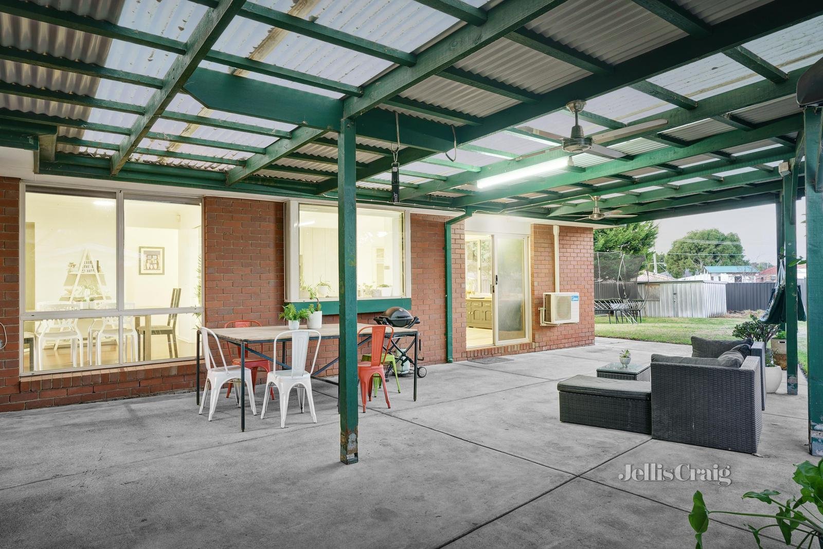 3 Pelham Court, Epping image 13