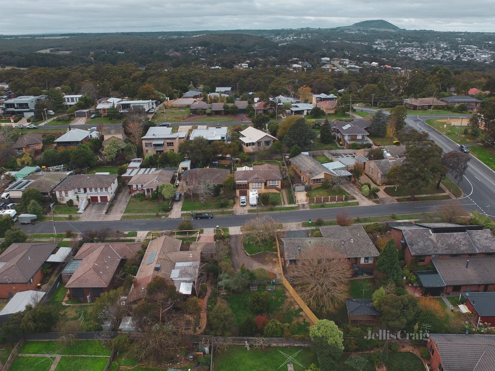 3 Philip Avenue, Ballarat North image 2