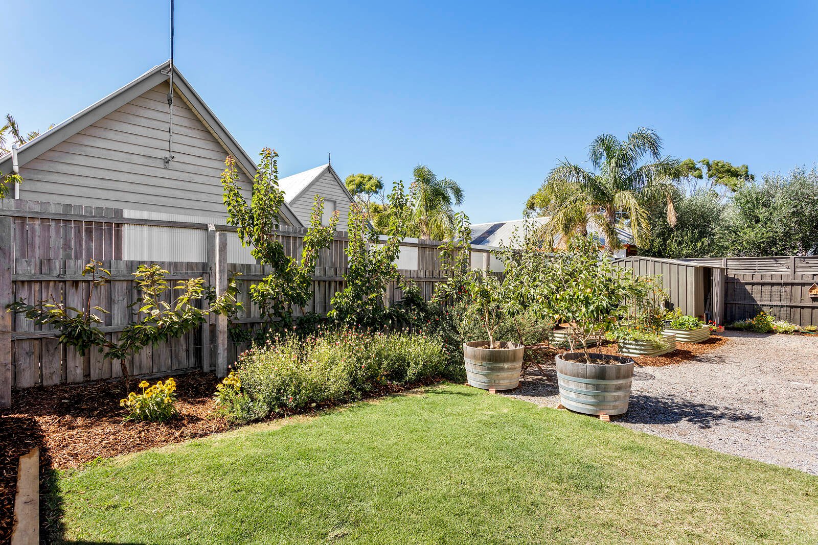 Property Gallery Thumbnail 11