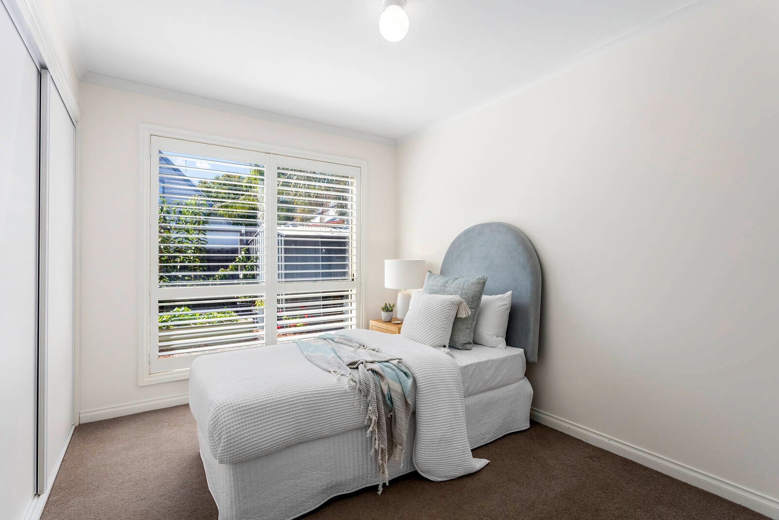 Property Gallery Thumbnail 15