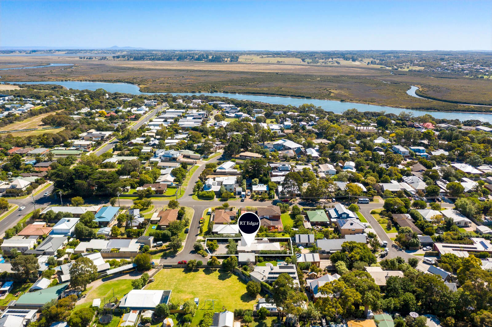 Property Gallery Thumbnail 18