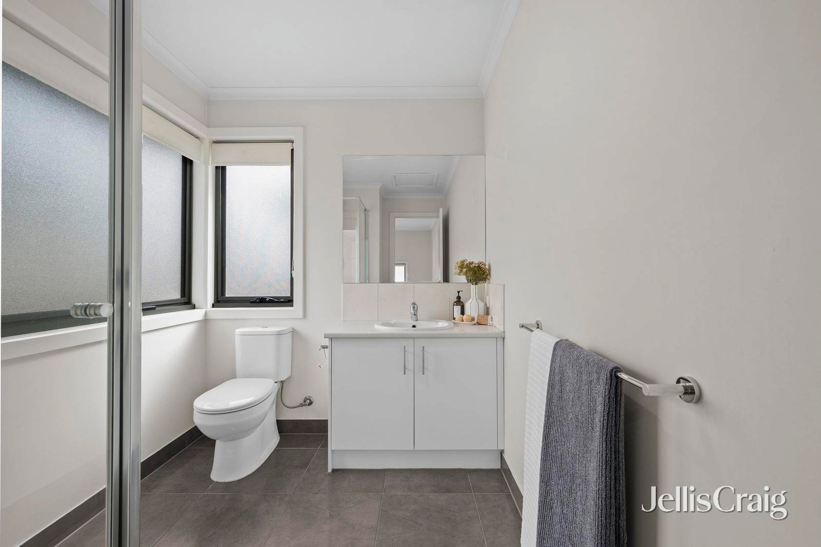 3 Prestige Close, Mooroolbark image 9