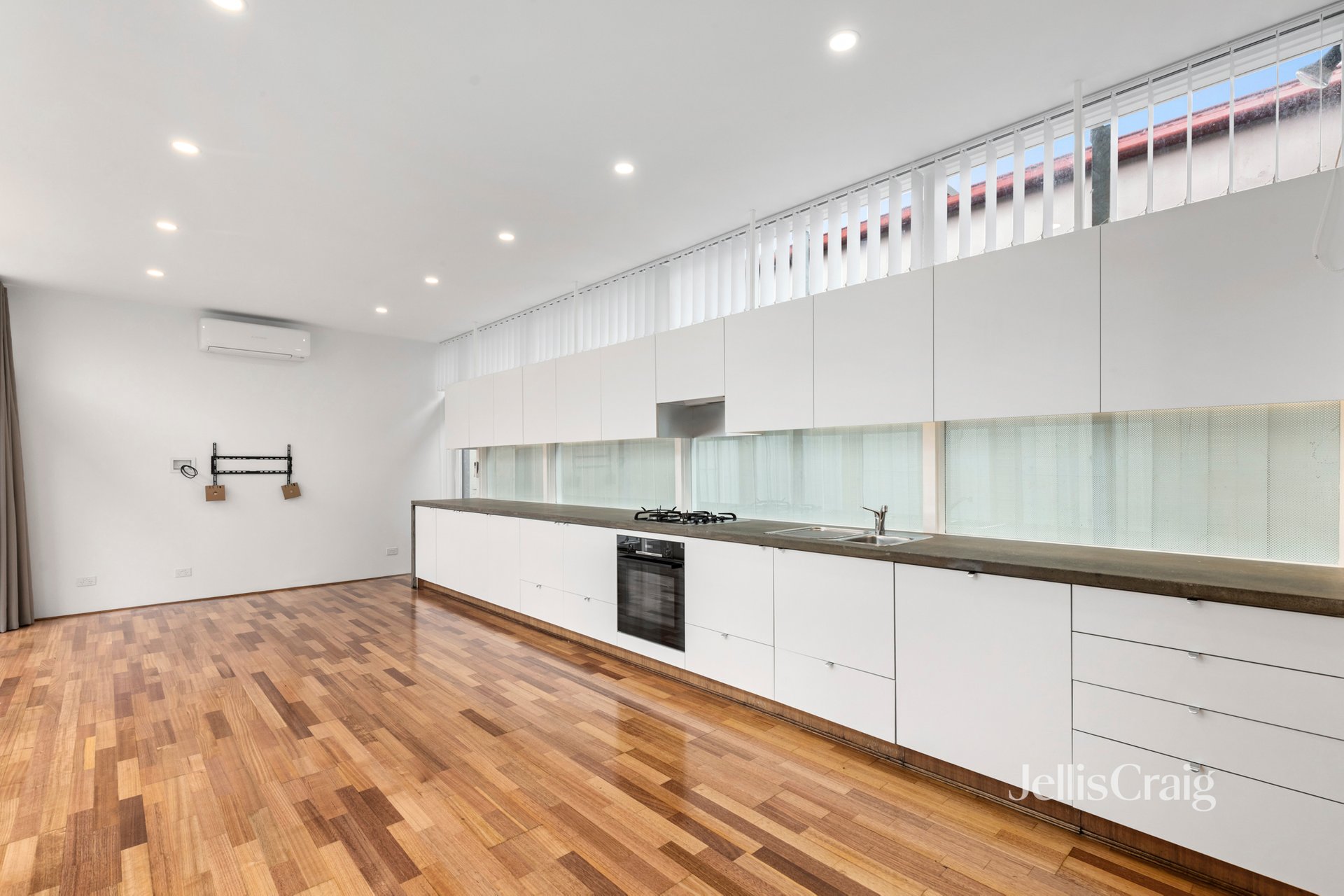 3 Queen Street, Richmond image 3