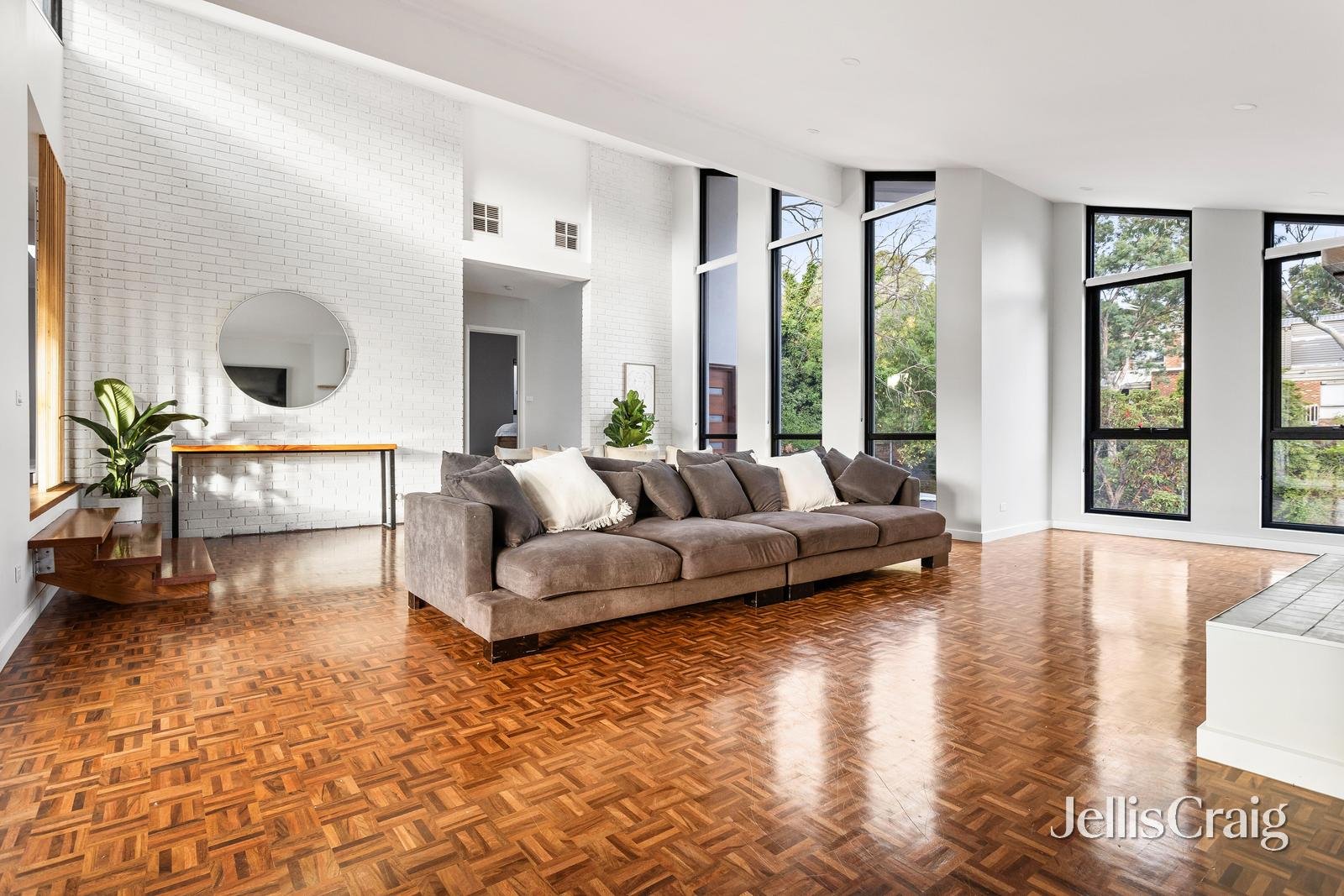 3 Quentin Way, Eltham image 2