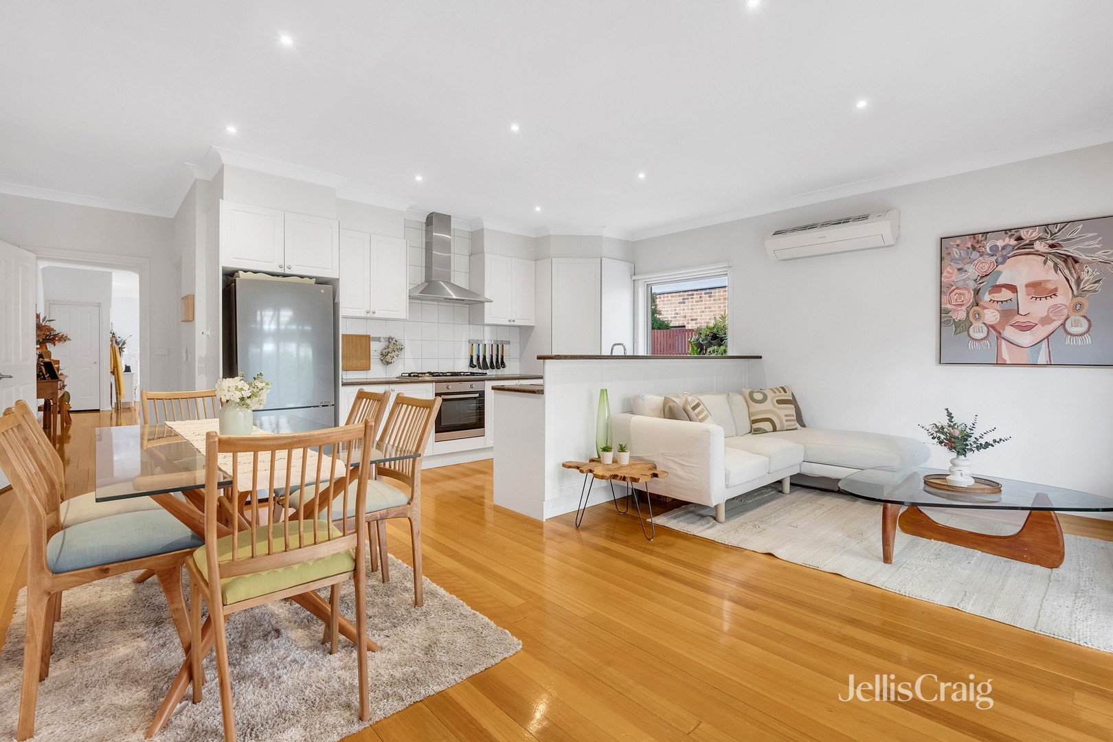 3 Quick Street, Pascoe Vale image 9