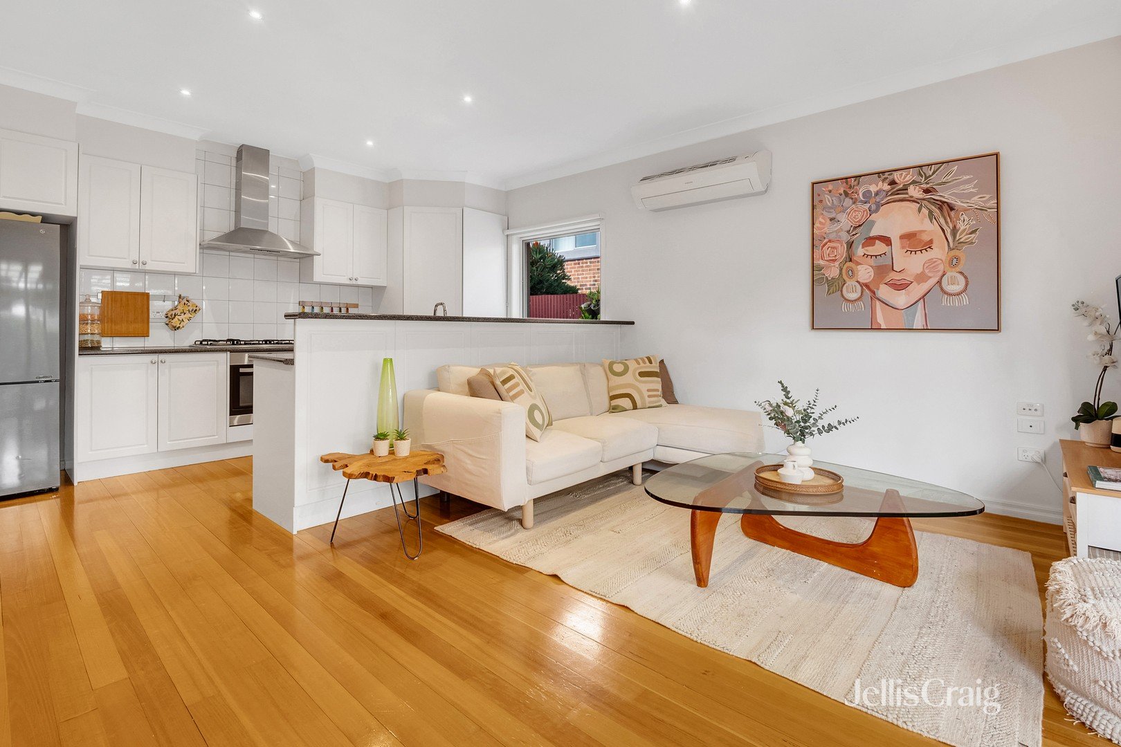 3 Quick Street, Pascoe Vale image 4