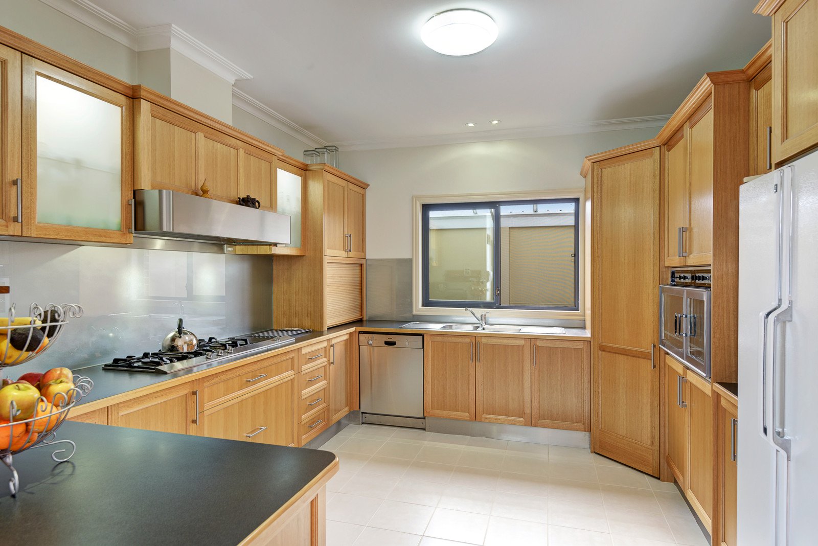 3 Raymond Court, Oakleigh image 2