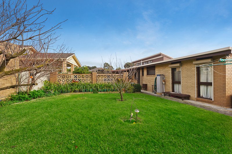 3 Rees Court, Mount Waverley image 8