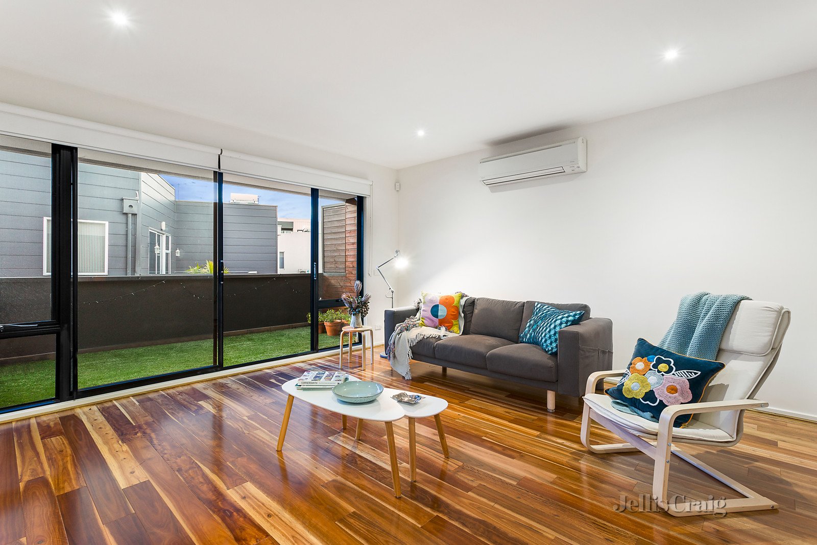 3 Reillys Way, Clifton Hill image 2