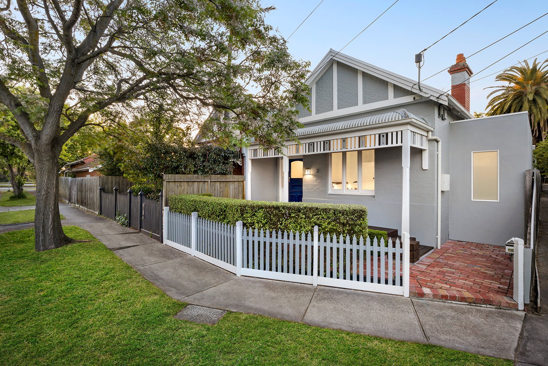 3 Repton Road
