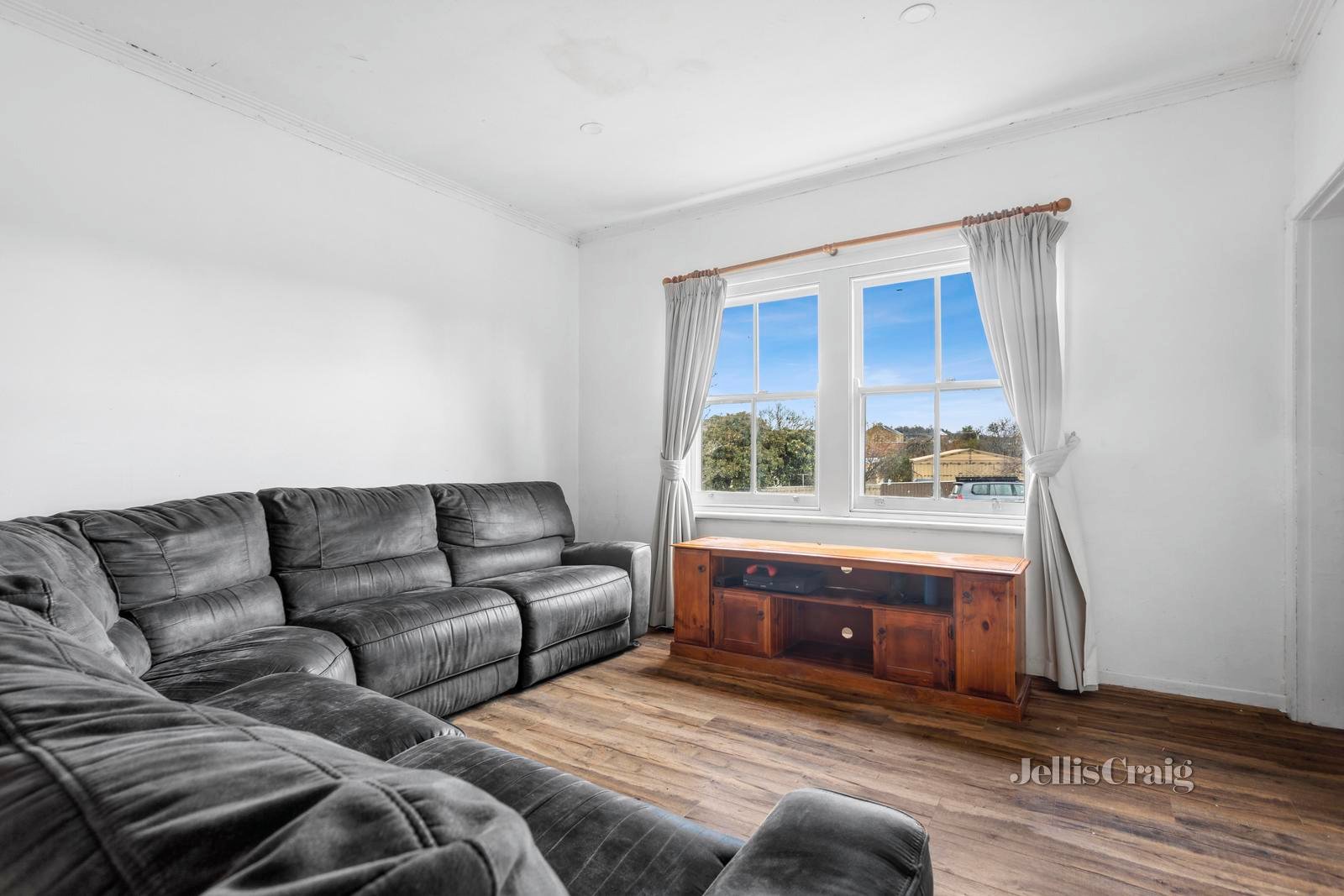 3 Richards Road, Castlemaine image 4