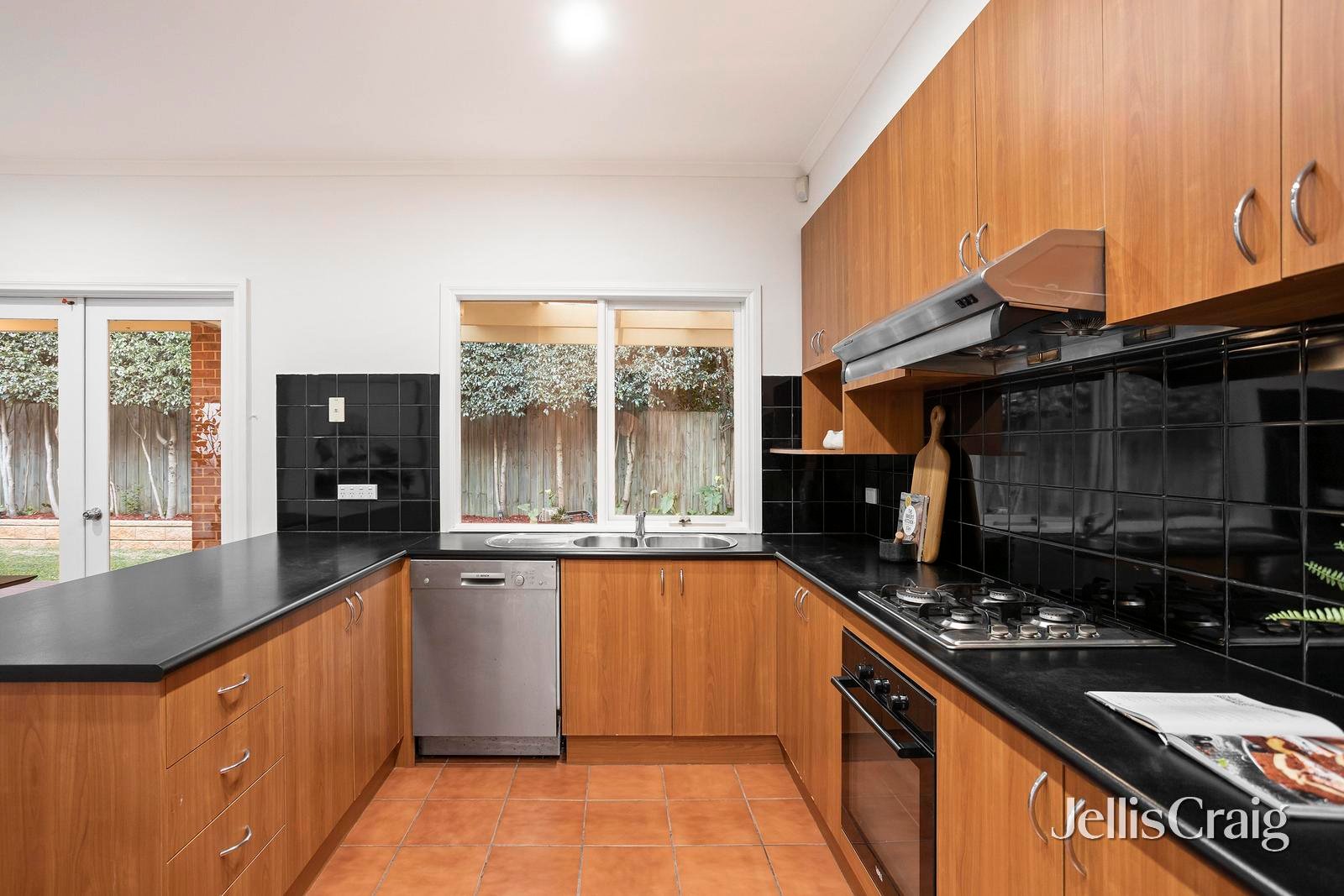 3 Riordan Place, Templestowe Lower image 7