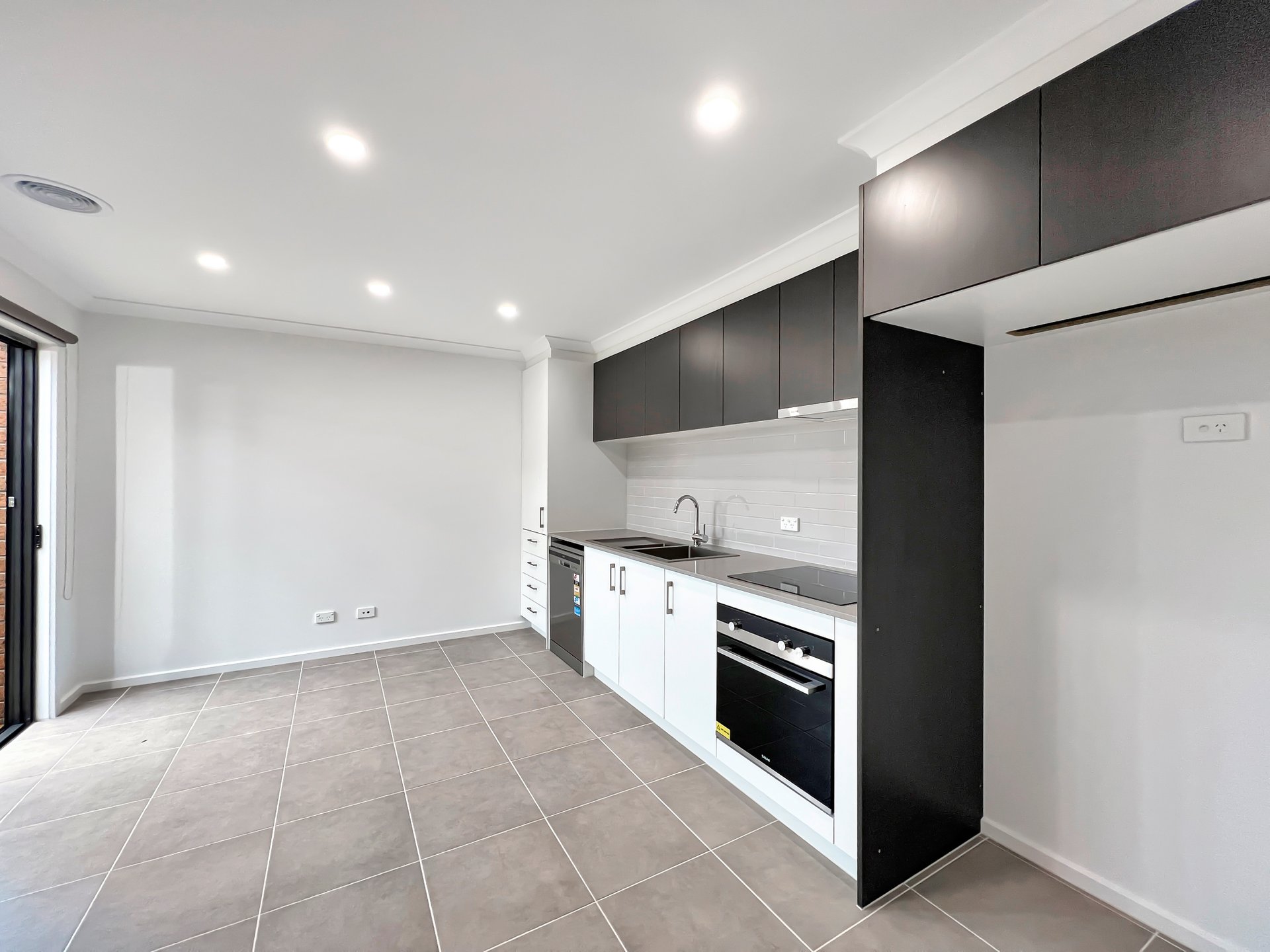3 Rockbank Walk, Armstrong&nbsp;Creek image 6