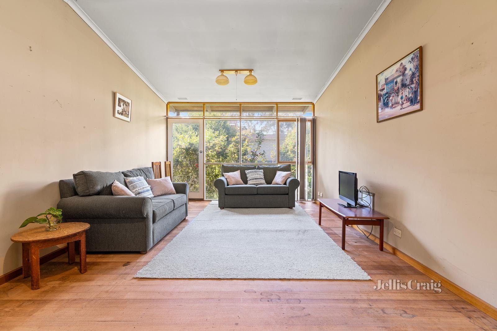 3 Rome Court, Glen Waverley image 2