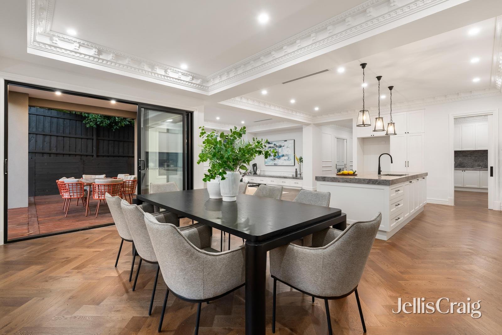 3 Roslyn Street, Burwood image 6