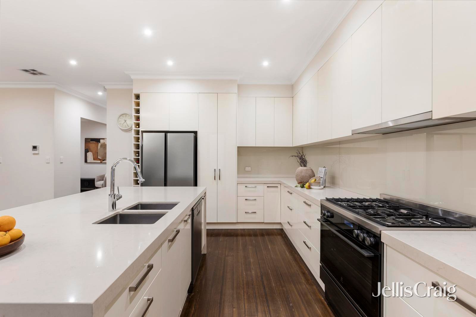 3 Rowan Street, Doncaster East image 4