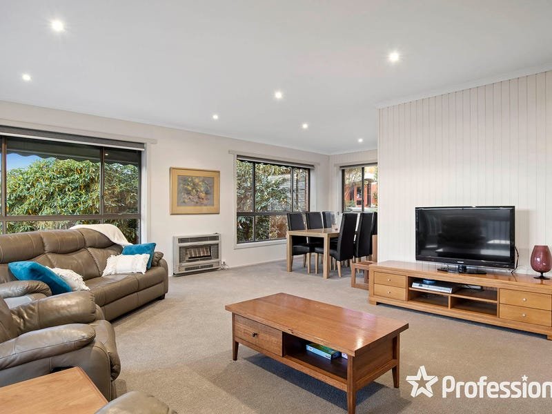 3 Royal Avenue, Wandin North image 7